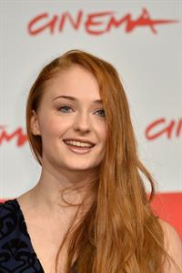 Sophie Turner (Actress)