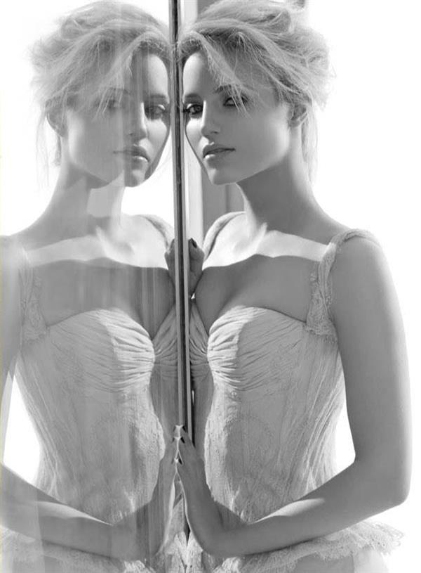 Dianna Agron