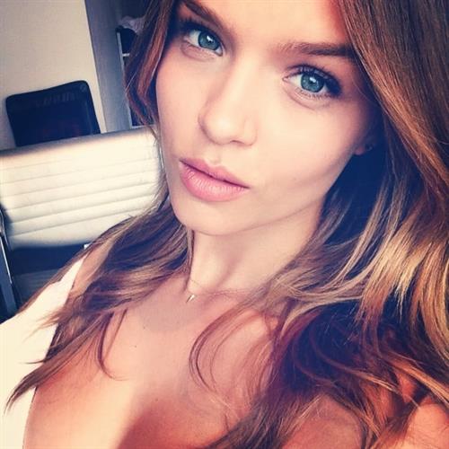 Josephine Skriver taking a selfie