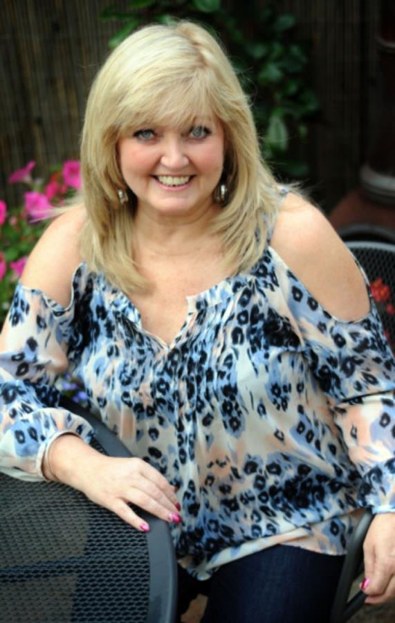 Linda Nolan