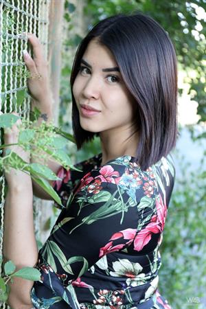 Street Art - Free preview - WATCH4BEAUTY | Nude Art Magazine