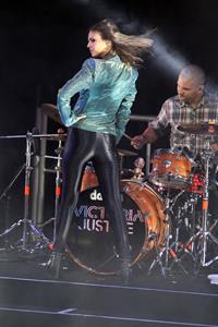 Victoria Justice Summer Break Tour at the Gibson Amphitheatre in Universal City - June 21, 2013 