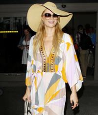 Paris Hilton Spotted at LAX Airport in Los Angeles (May 26, 2013) 