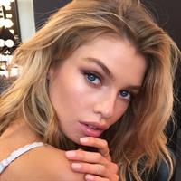 Stella Maxwell