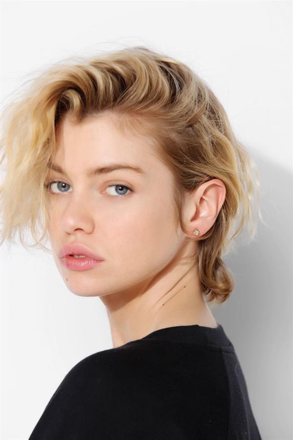 Stella Maxwell