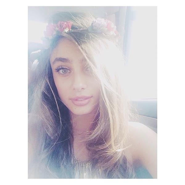 Taylor Marie Hill taking a selfie