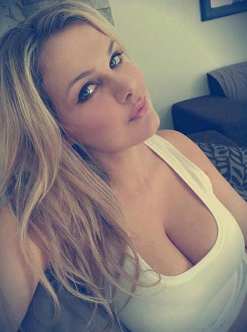 Irene Nell taking a selfie