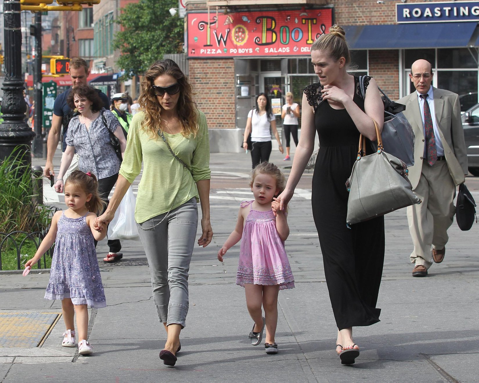 Sarah Jessica Parker Takes a stroll with her twins around the West Village in New York City (May 21, 2013) 