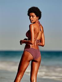 Alécia Morais in a bikini - ass