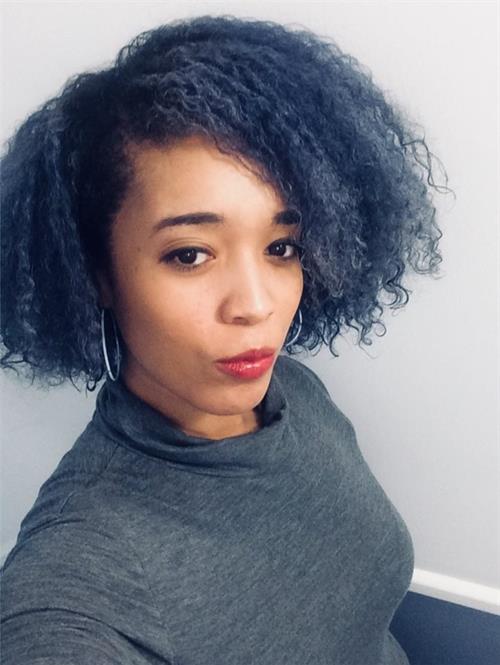 Cher Myra taking a selfie