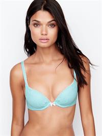 Daniela Braga in lingerie