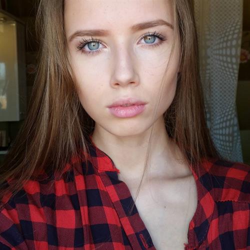 Polina Malinovskaya taking a selfie