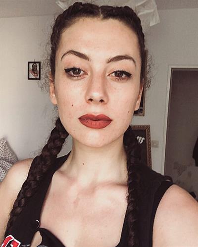 Leila Lowfire taking a selfie