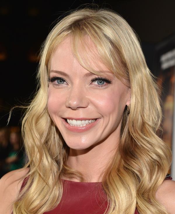 Riki Lindhome