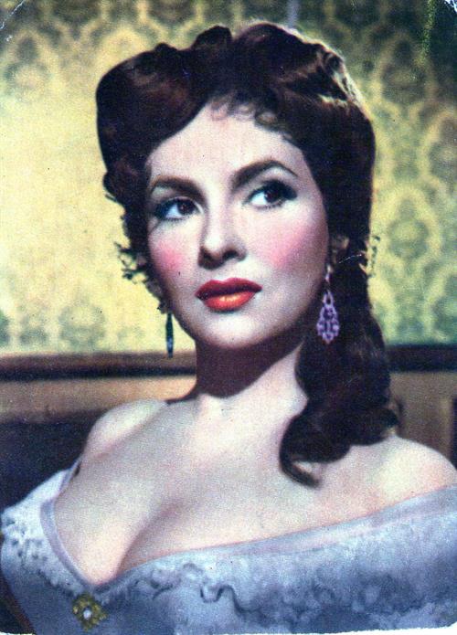 Gina Lollobrigida