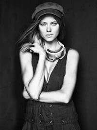 This girl is mistaken for Kate Upton pretty much everywhere on the internet.