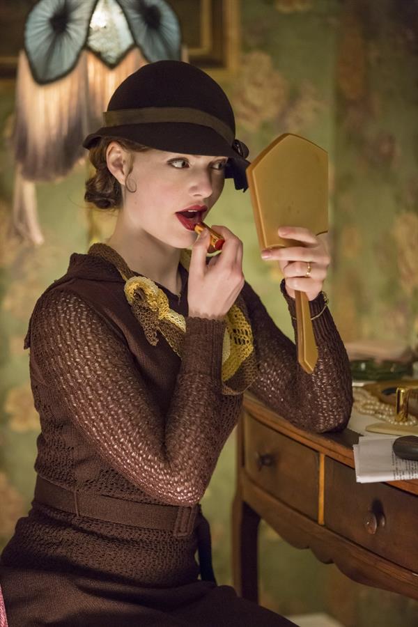 Holliday Grainger