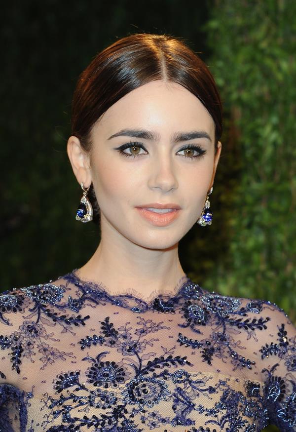 Lily Collins