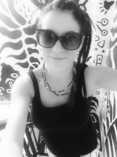 Kika Terremoto taking a selfie