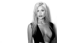 Melinda Messenger in a bikini