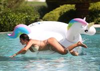Rebekah Vardy in a bikini in the pool in Portugal on 08/29/2018