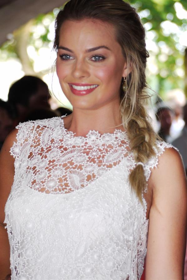 Margot Robbie