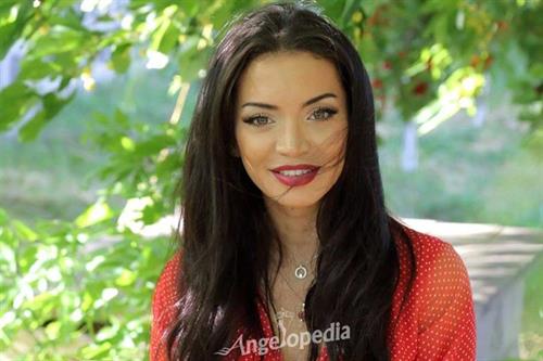 Eliza Muradyan Pictures Eliza Muradyan