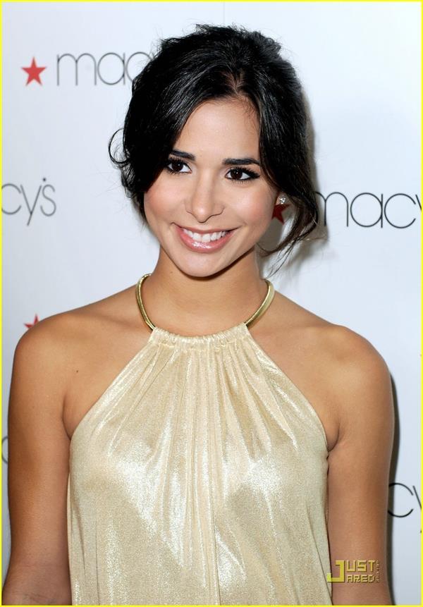 Josie Loren