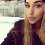 Chantel Jeffries taking a selfie