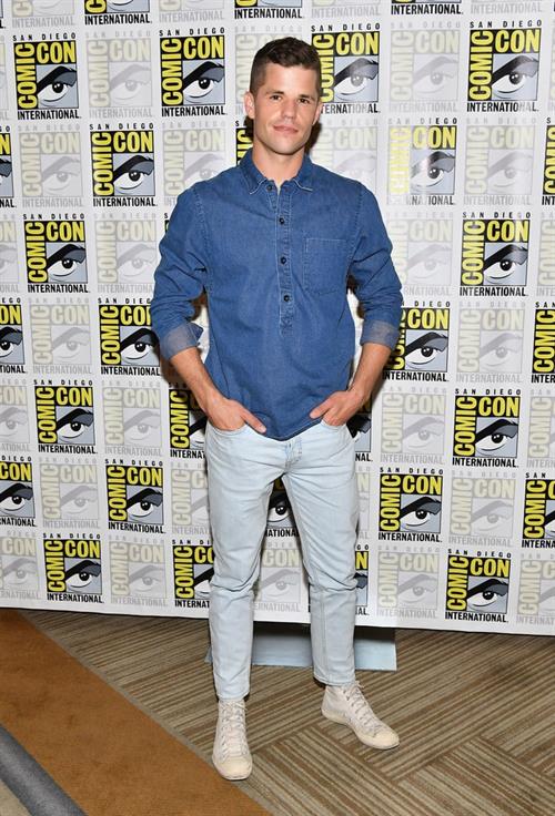Charlie Carver