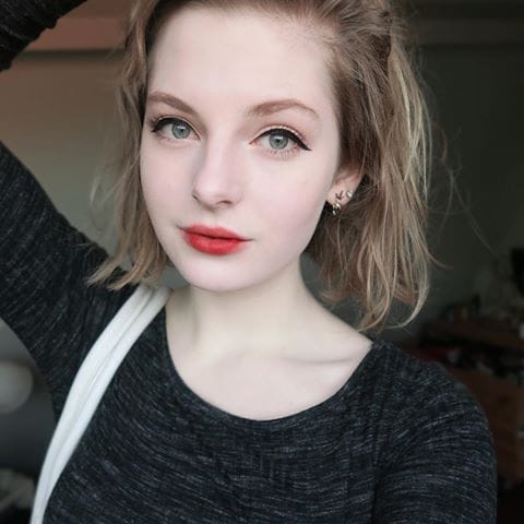 Ella Freya Pictures in an Infinite Scroll - 1 Pictures