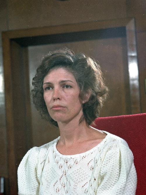 leslie van houten pictures  images