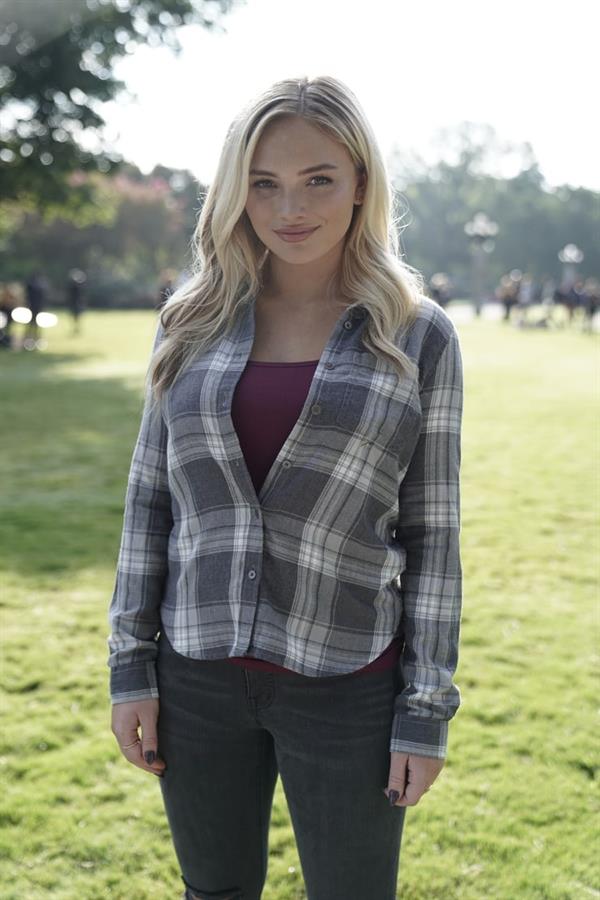 Natalie Alyn Lind