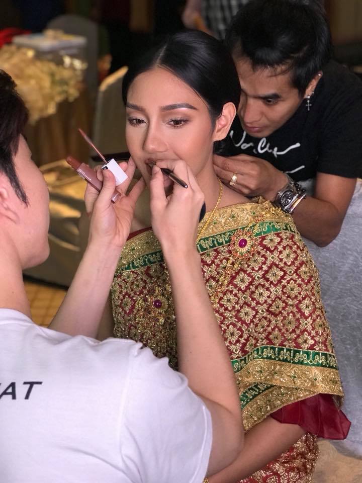Nicolene Pichapa Limsnukan Pictures Nicolene Pichapa Limsnukan