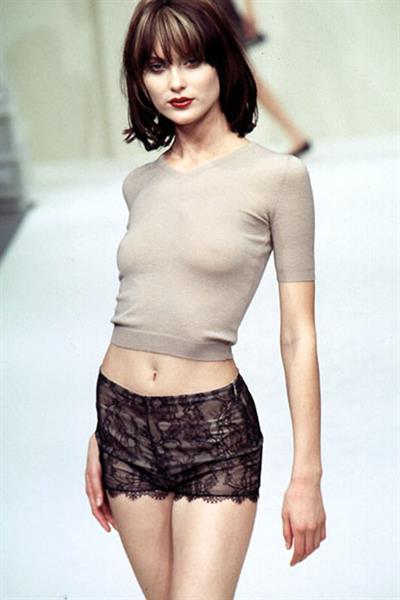 Shalom Harlow