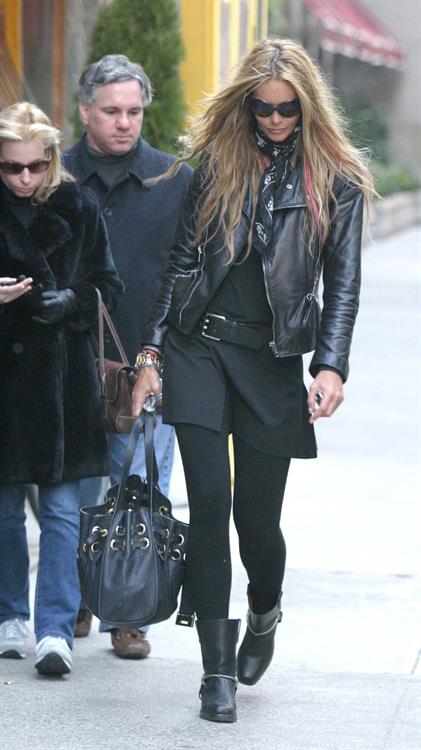 Elle MacPherson