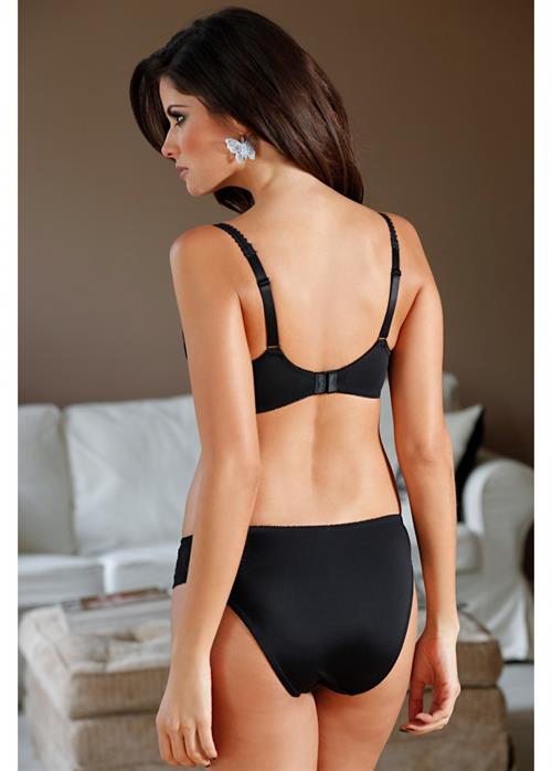 Carla Ossa in lingerie - ass