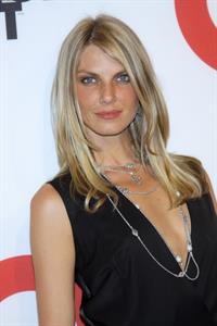 Angela Lindvall