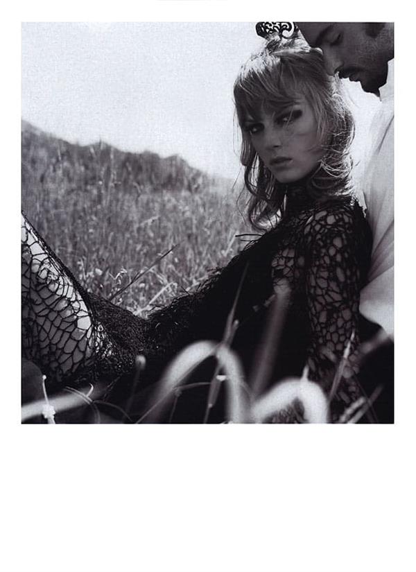 Angela Lindvall