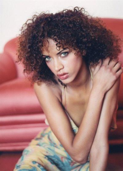 Noémie Lenoir
