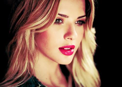 María Eugenia Suárez