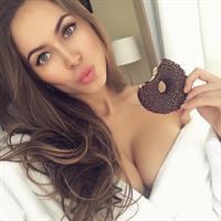 Mirgaeva Galinka taking a selfie