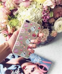 Mirgaeva Galinka taking a selfie