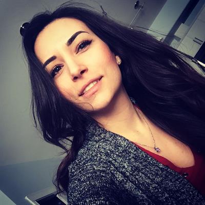 Alinity Divine taking a selfie