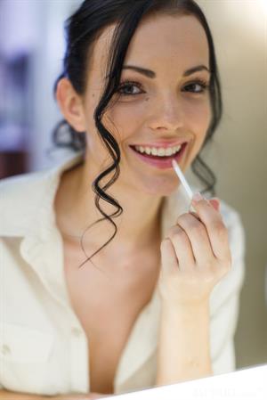 Sapphira A Pictures Horny Sapphira A