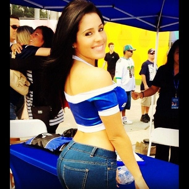 Stephanie Acevedo Pictures Stephanie Acevedo