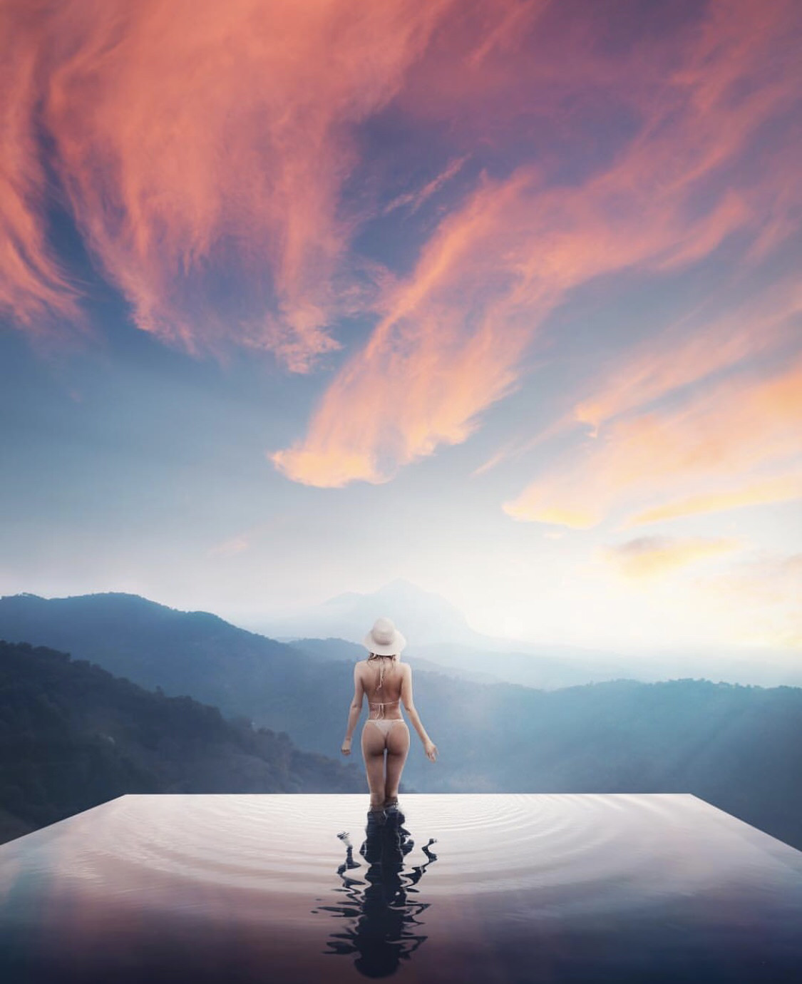 Sara Jean Underwood in a bikini - ass