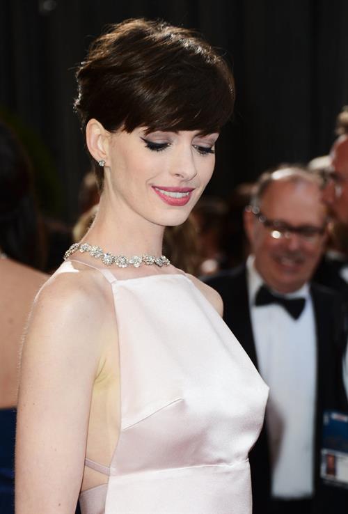 Anne Hathaway