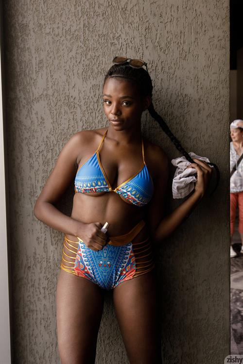 Neda Marie Bikini Pictures Neda Marie Ebony Hottie