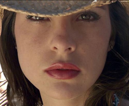 Kelly Monaco in Straw Cowboy Hat